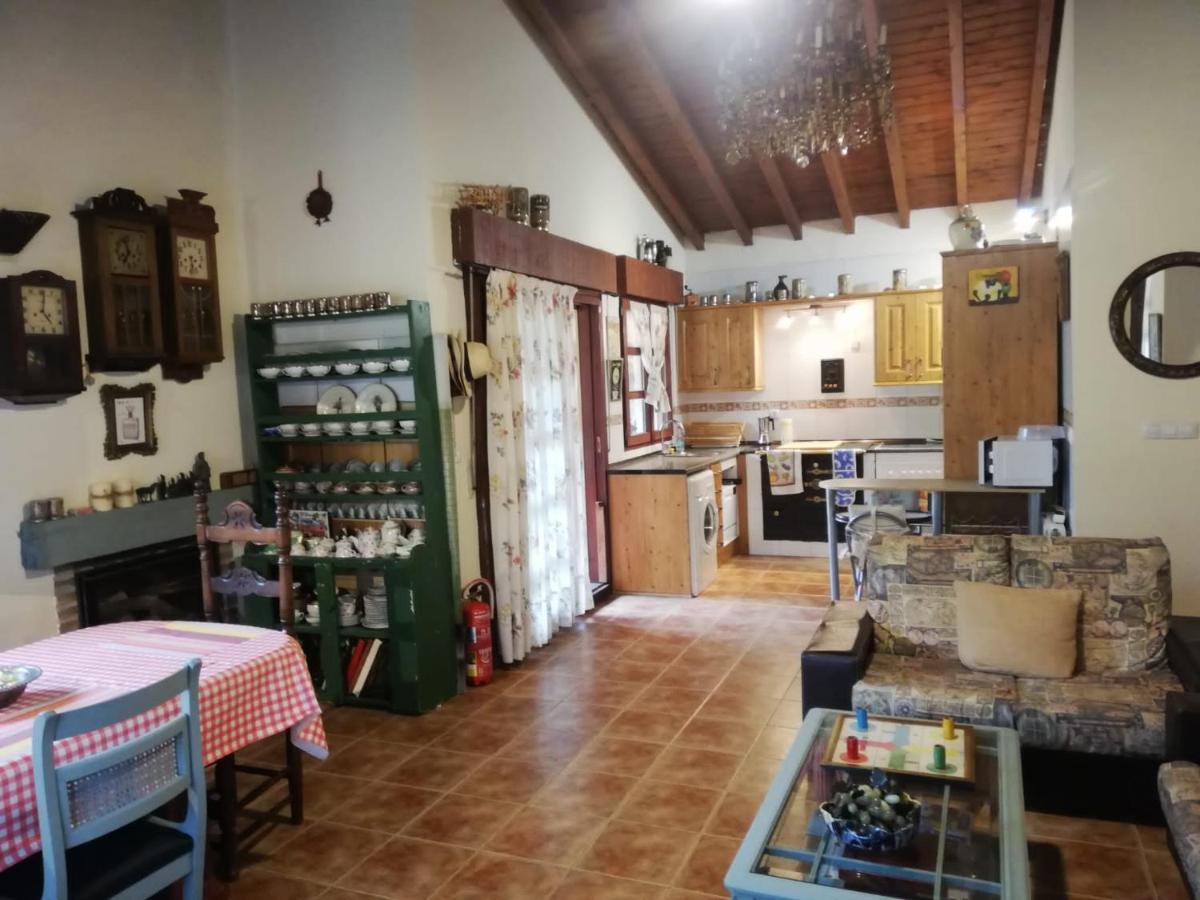 Acogedor Chalet De Tres Habitaciones En El Valle De Cabuerniga, Ideal Familias Grupos Y Mascotas Somos Pet Friendly, Estancia Minima Dos Noches Lamina Dış mekan fotoğraf